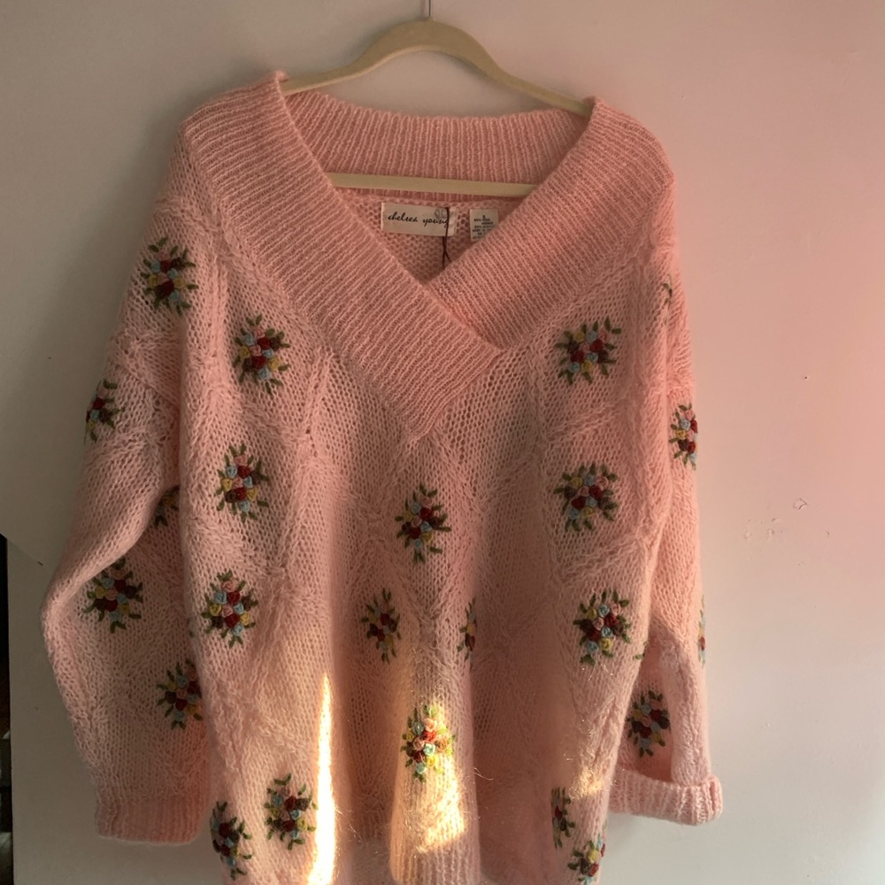 Vintage Pink Floral Knit Sweater